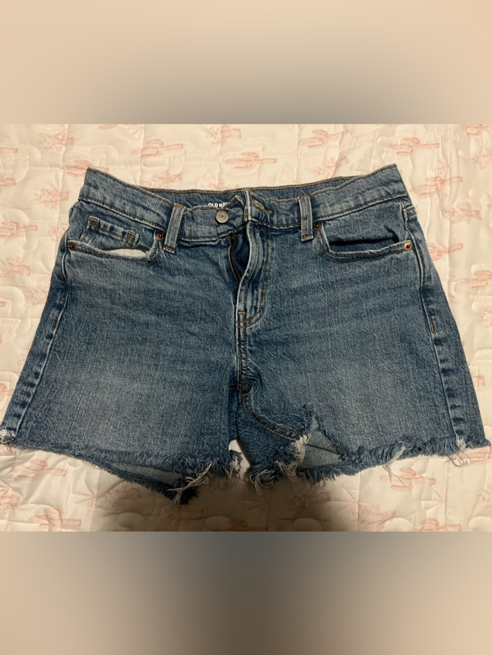 Old Navy Raw Hem Mid-Rise Jean Shorts - Blue Wash